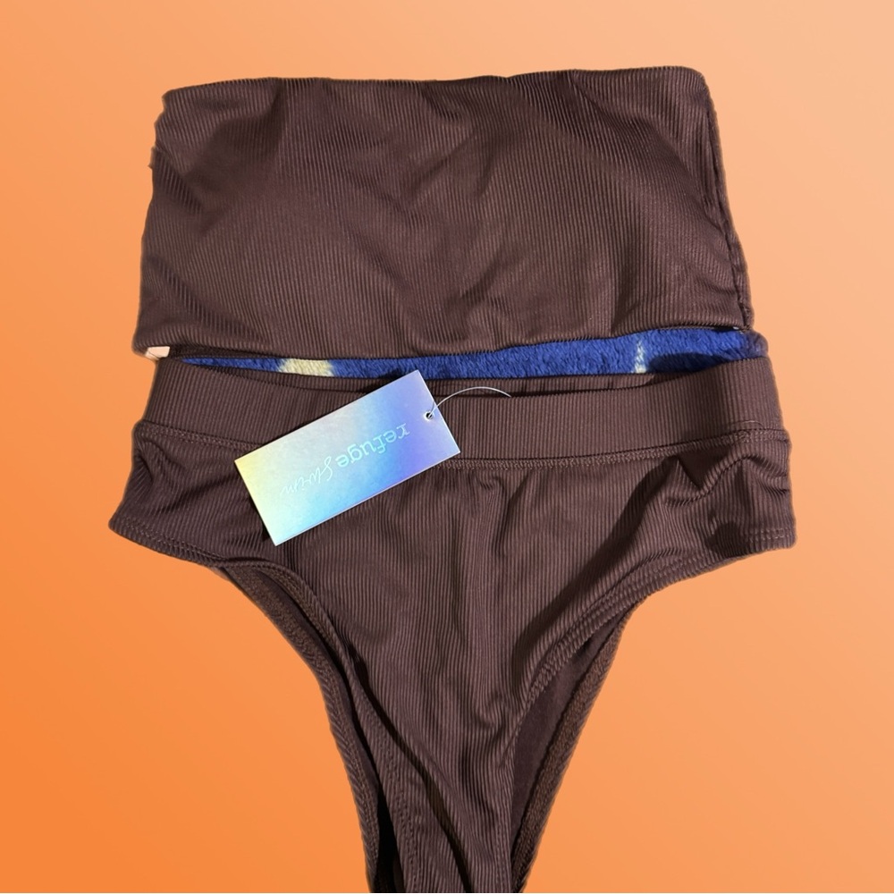 Ribbed strapless top and High-Waist Bikini Bottoms - Brown